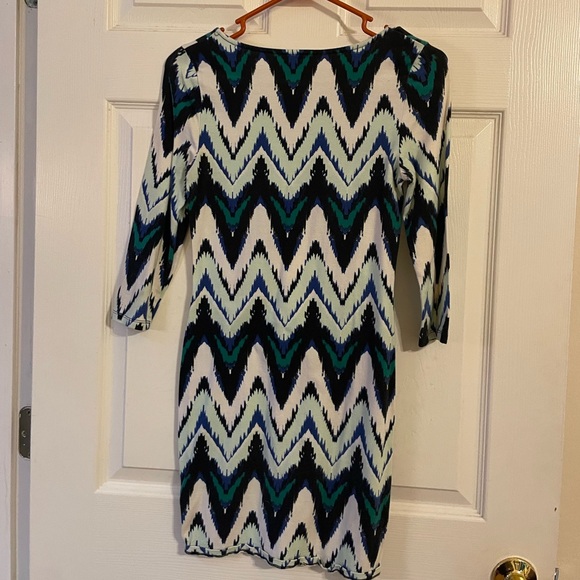 Chevron Patterned Dress - Picture 2 of 3